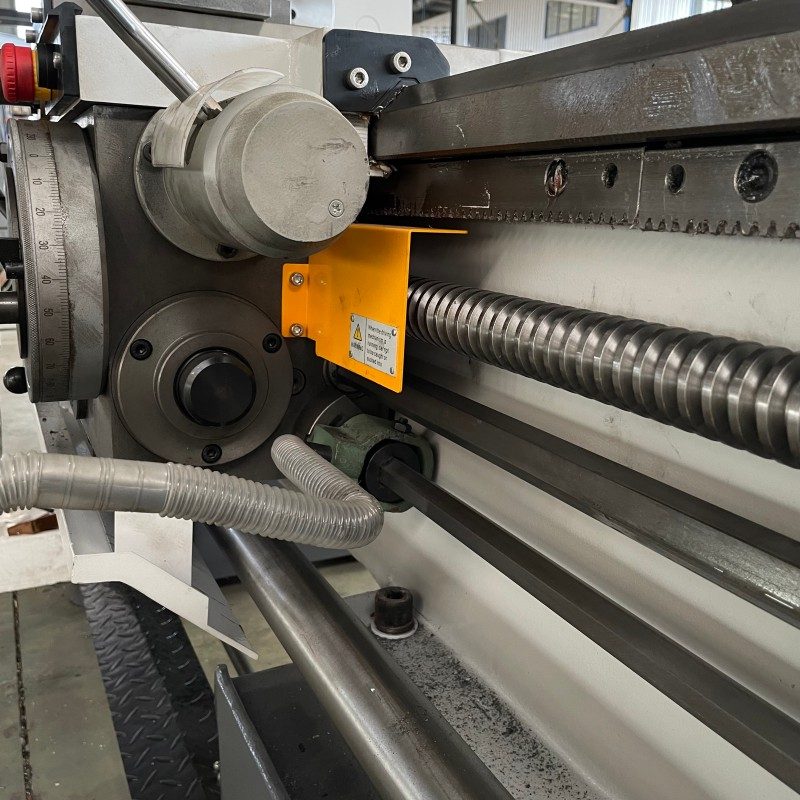 Eco-friendly heavy duty metal lathe Eco-friendly heavy duty metal lathe