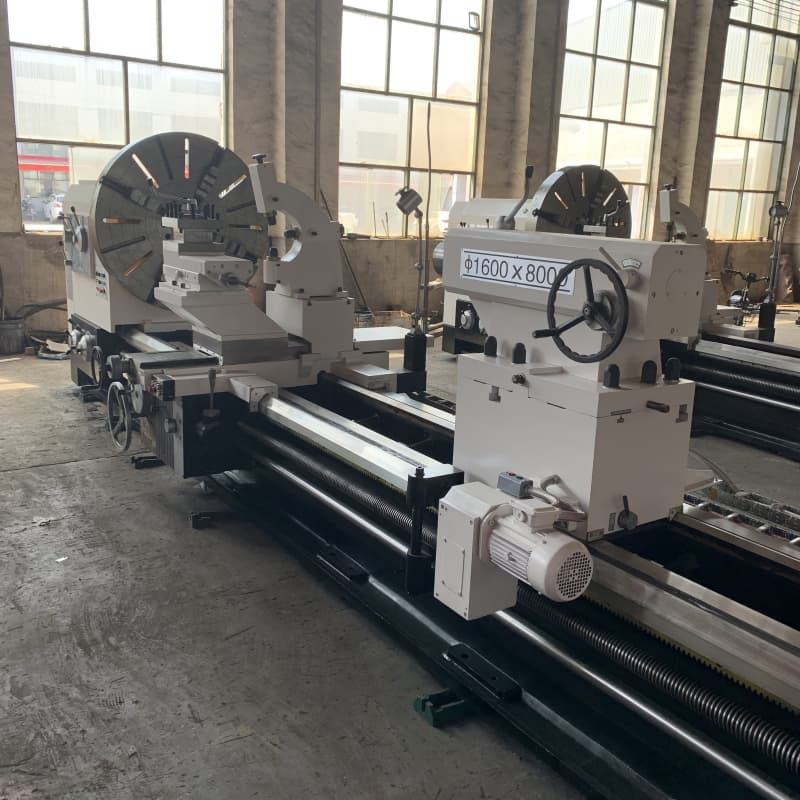 Large Horizontal Lathe