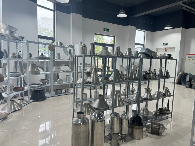 Spinning Machine for Stainless Steel Spinning Machine for Stainless Stee