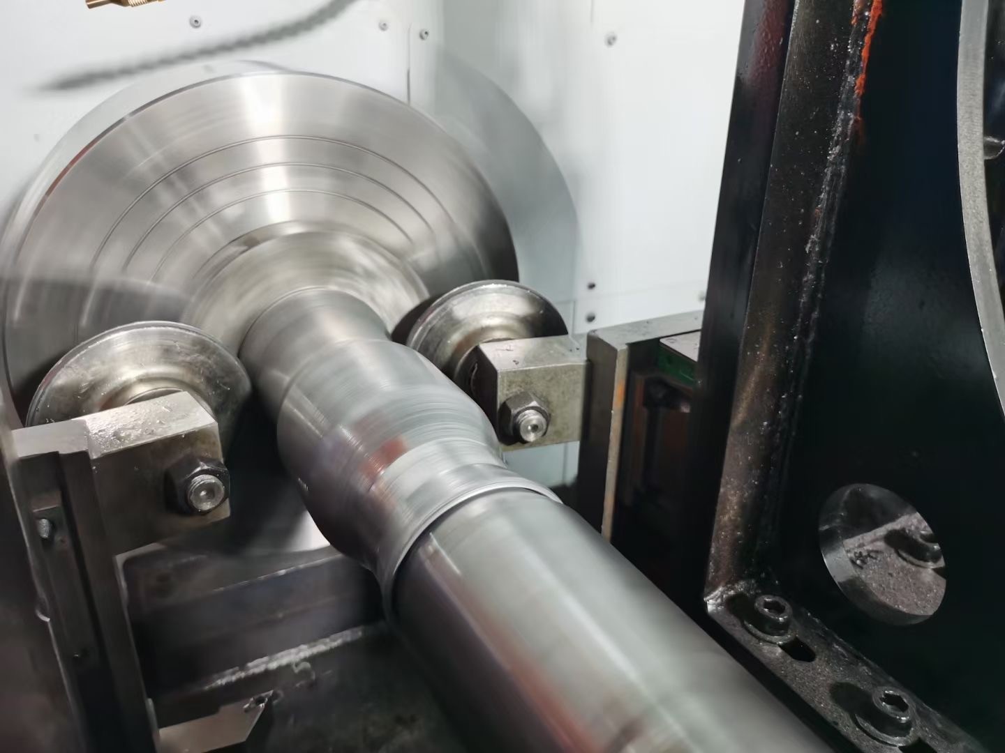 Automatic CNC Metal Spinning Lathe