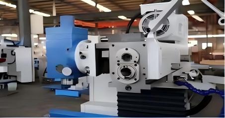 Giải thích về máy phay xưởng chế tạo dụng cụ kiểu đầu gối.